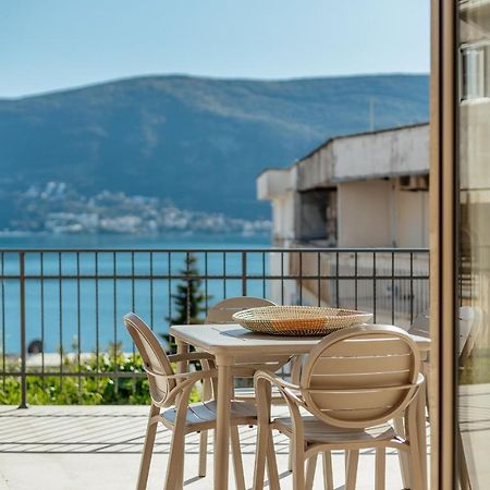 Boka Apartment 6 Herceg Novi Exteriör bild