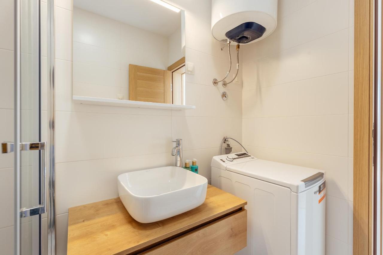 Boka Apartment 6 Herceg Novi Exteriör bild