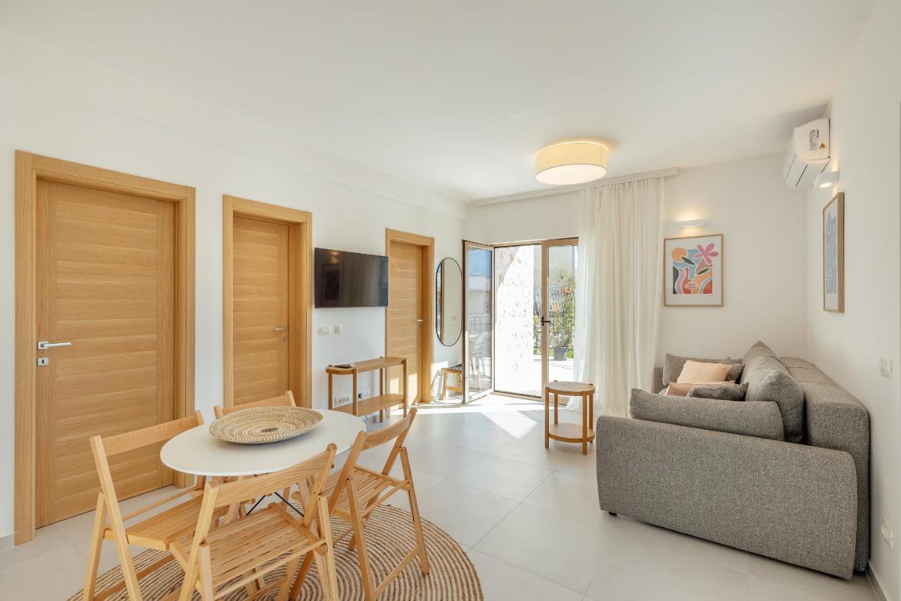 Boka Apartment 6 Herceg Novi Exteriör bild