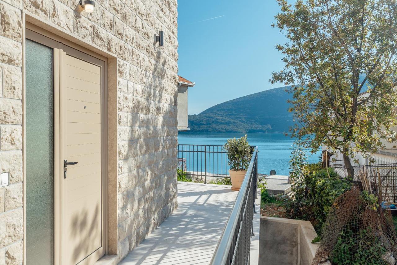 Boka Apartment 6 Herceg Novi Exteriör bild