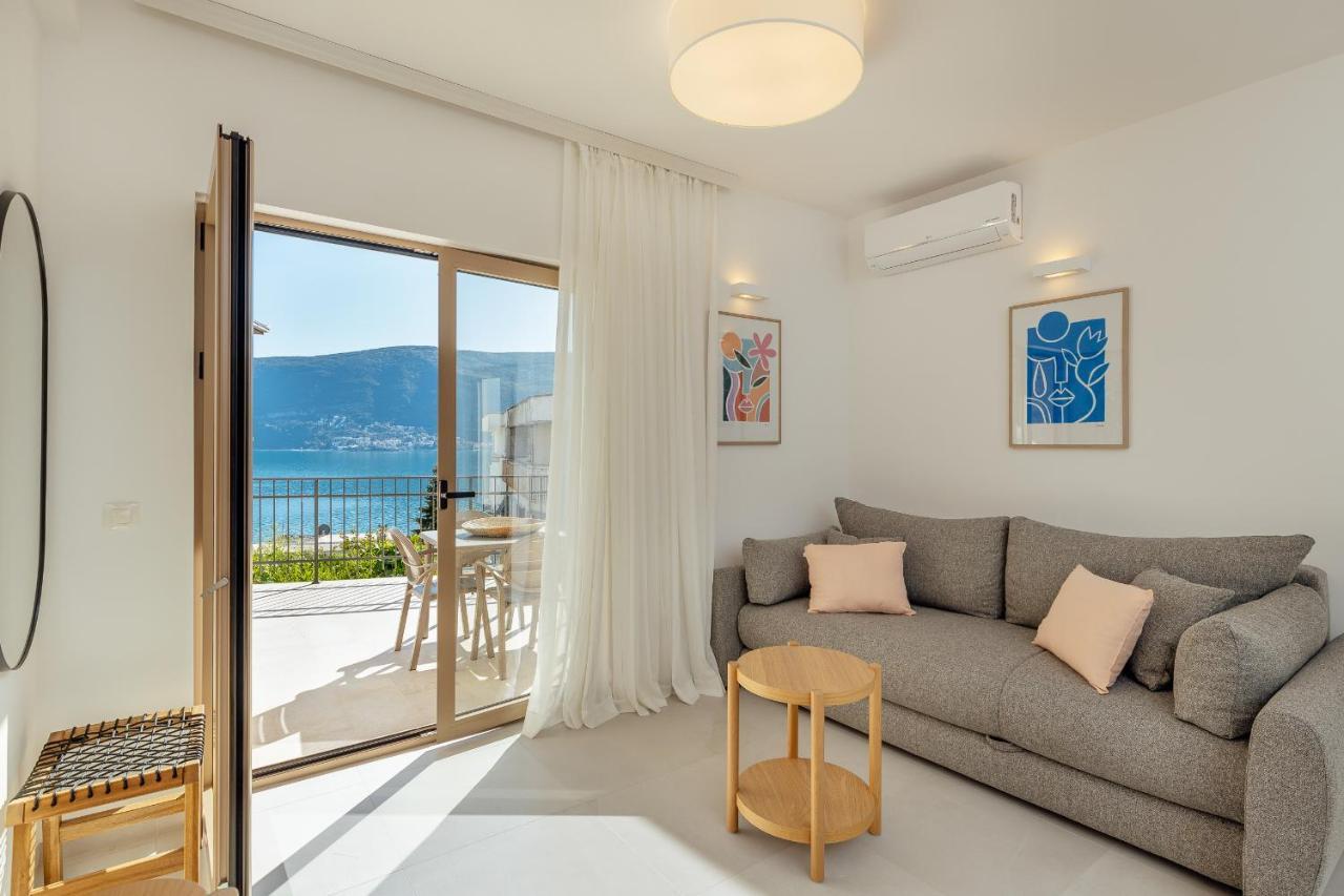 Boka Apartment 6 Herceg Novi Exteriör bild